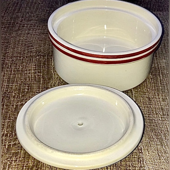 ASCOT WHITE Cookware SIENNA TG Green Church Chesley Ceramic Lidded Soufflé Dish - Picture 7 of 10